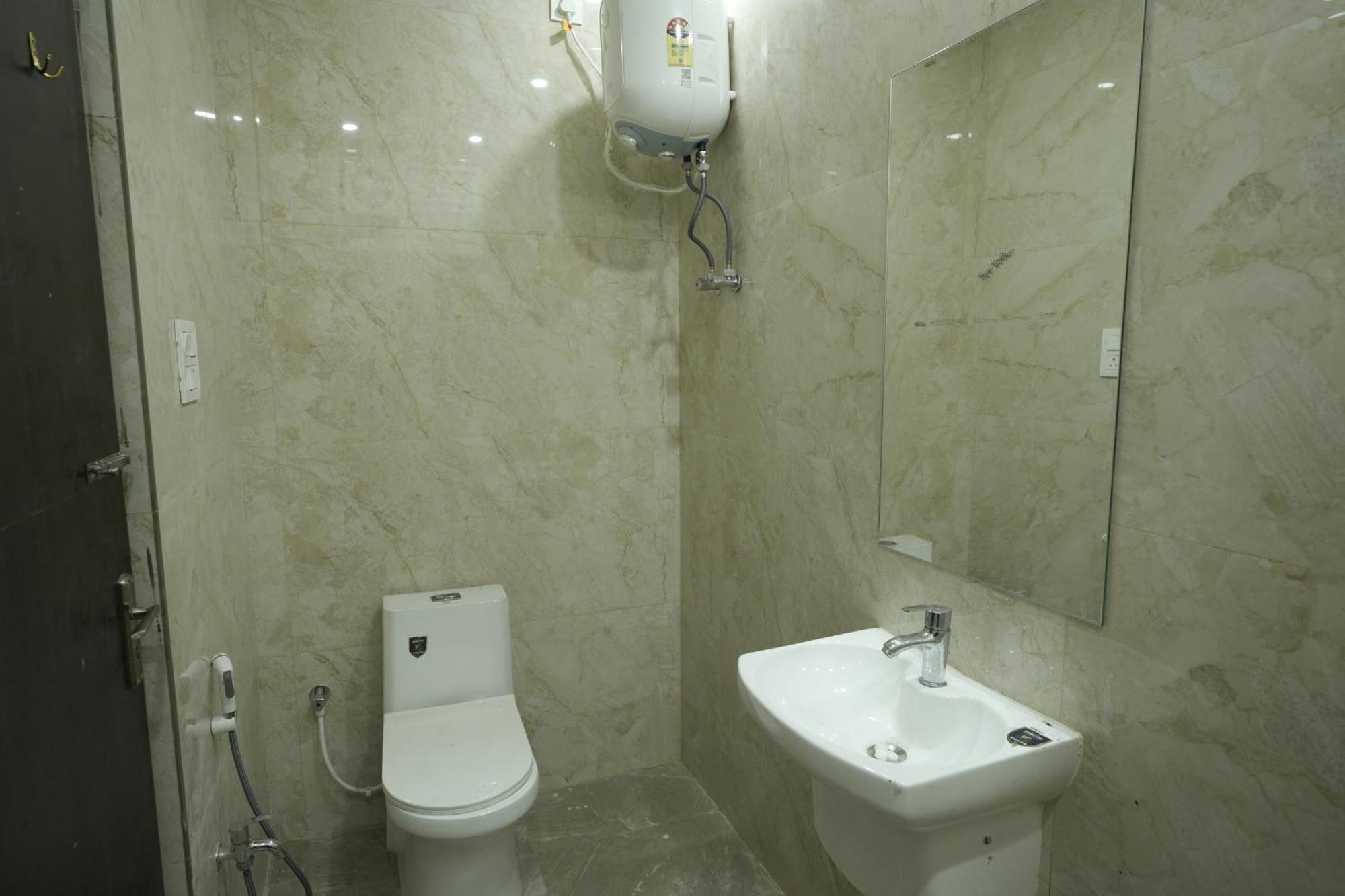 Lalit Villa Luxury Apartments Allāhābād Junction 외부 사진